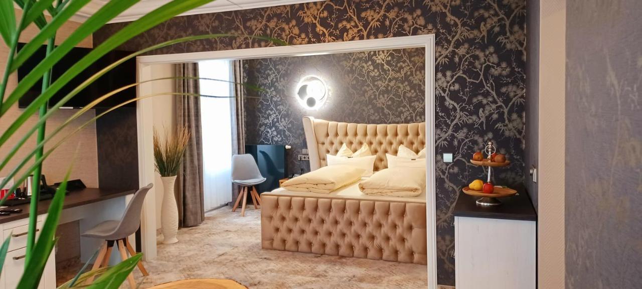 Hotel Neustaedter Hof شفارتسنبرغ المظهر الخارجي الصورة