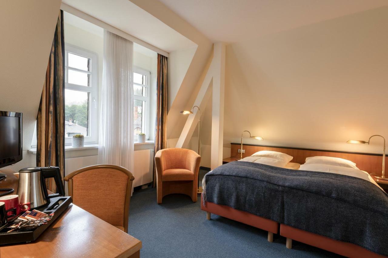 Hotel Neustaedter Hof شفارتسنبرغ المظهر الخارجي الصورة