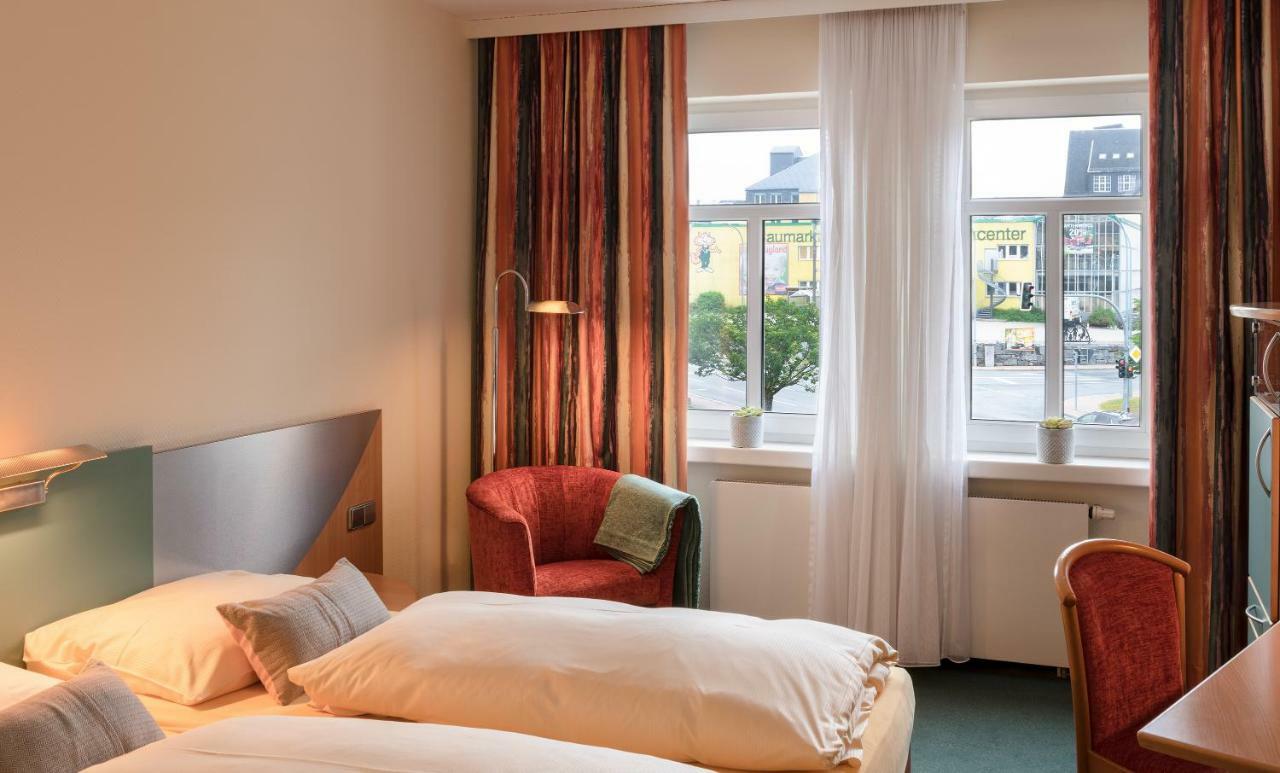 Hotel Neustaedter Hof شفارتسنبرغ المظهر الخارجي الصورة