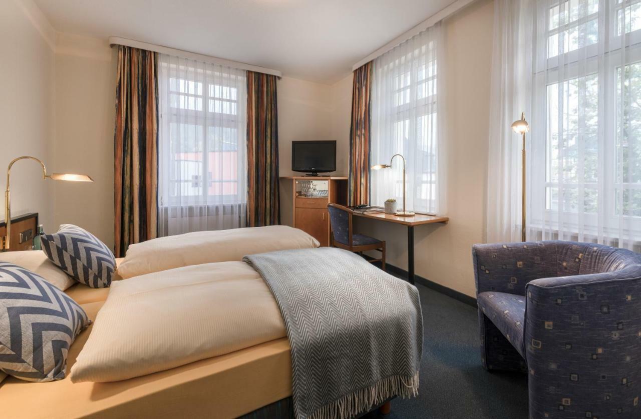 Hotel Neustaedter Hof شفارتسنبرغ المظهر الخارجي الصورة