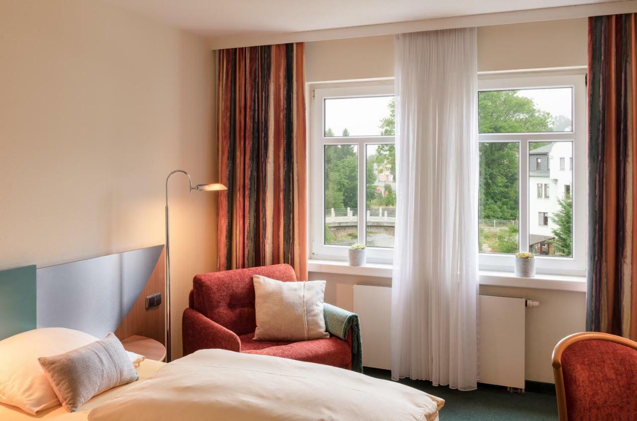 Hotel Neustaedter Hof شفارتسنبرغ المظهر الخارجي الصورة