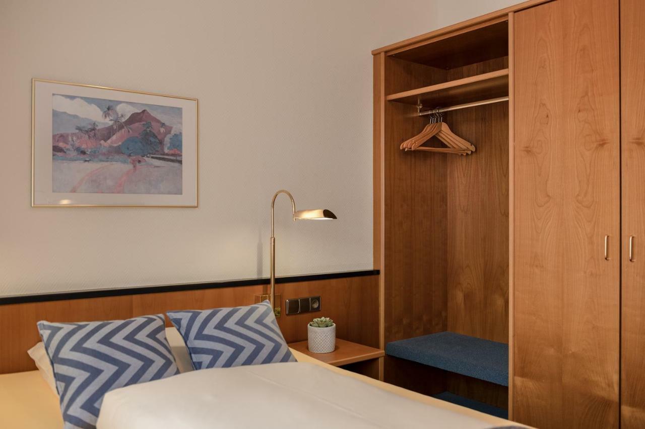 Hotel Neustaedter Hof شفارتسنبرغ المظهر الخارجي الصورة