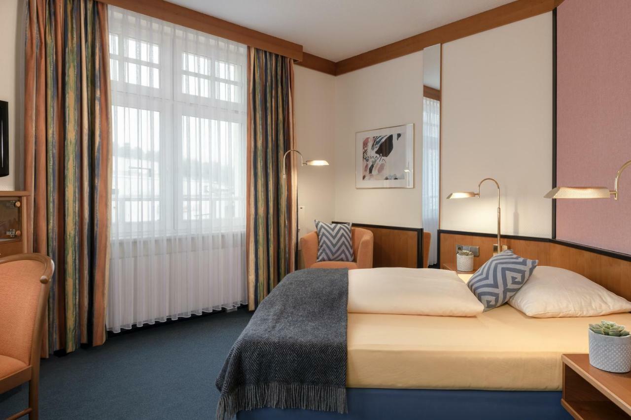 Hotel Neustaedter Hof شفارتسنبرغ المظهر الخارجي الصورة
