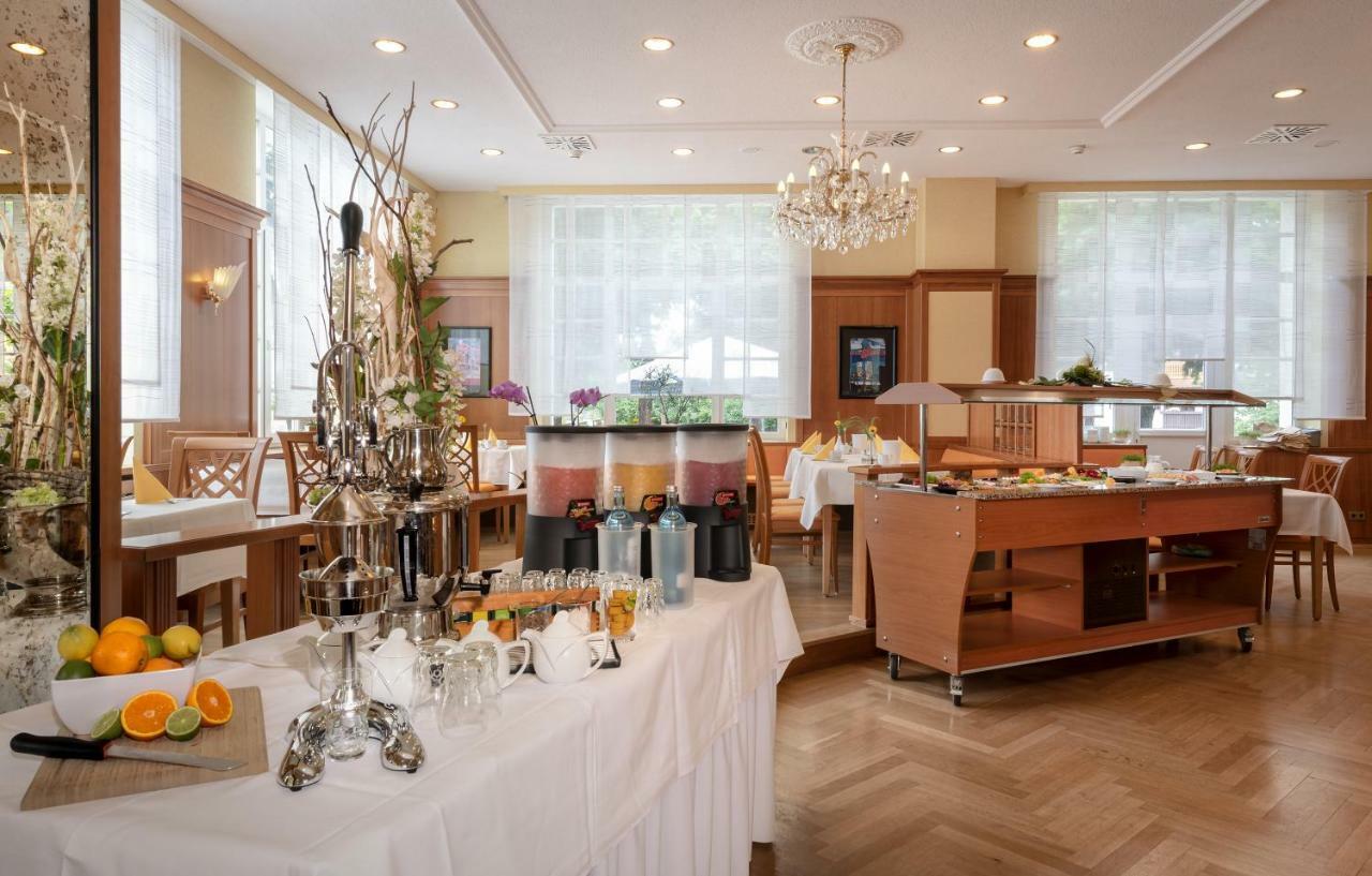 Hotel Neustaedter Hof شفارتسنبرغ المظهر الخارجي الصورة