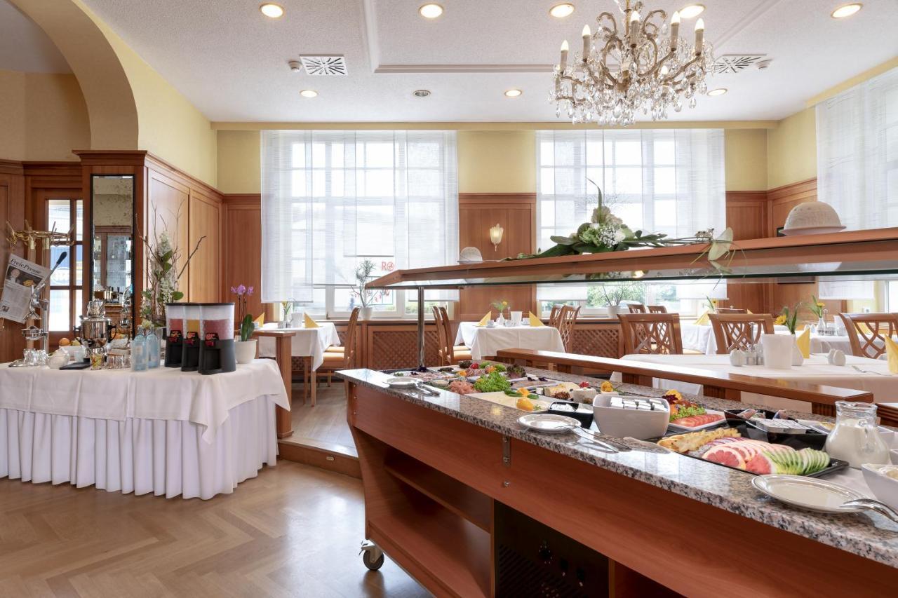 Hotel Neustaedter Hof شفارتسنبرغ المظهر الخارجي الصورة